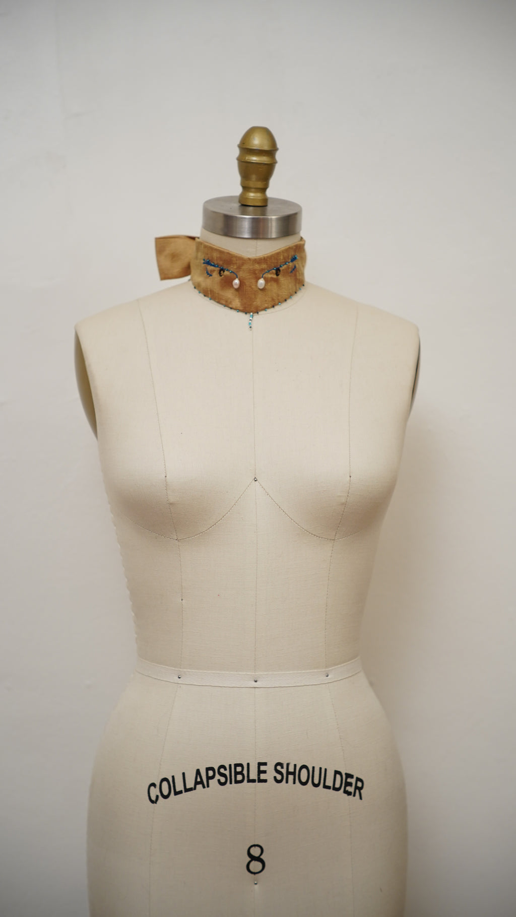 Eyes of Protection Choker